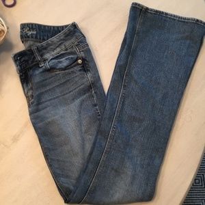 American Eagle "artist" jeans size 2